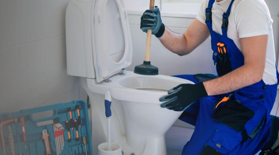 Expert burst pipe repair services in Mount Vernon, KY